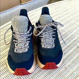 NEW, NEVER WORN!!!!  HOKA Women’s size 7, “Kaha 2” running/walking/hiking shoes.